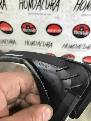 Фото запчасти Уплотнитель  Honda HR-V