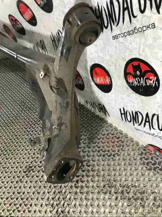 Фото запчасти Балка подвески задняя  Honda HR-V