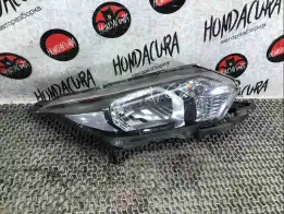 Фара правая  Honda HR-V