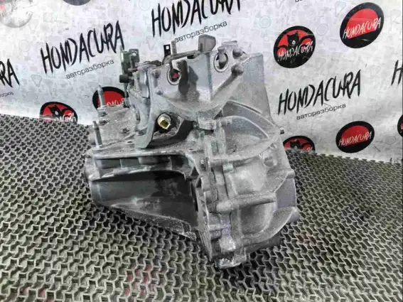 Фото запчасти КПП механическая (МКПП) S3RM Honda HR-V