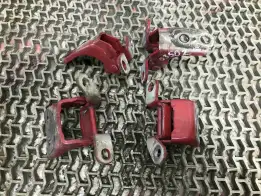 Петля двери  Honda HR-V