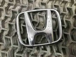 Эмблема  Honda Accord