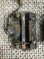 Суппорт передний правый  Honda Prelude