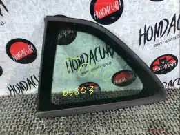 Стекло кузовное боковое левое  Honda Prelude