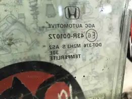 Стекло двери задней правой  Honda HR-V