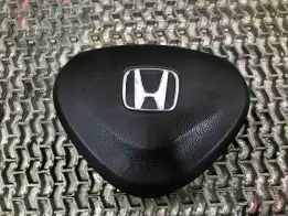 Подушка безопасности водителя  Honda Accord