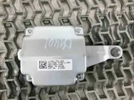 Стабилизатор напряжения  Honda Civic
