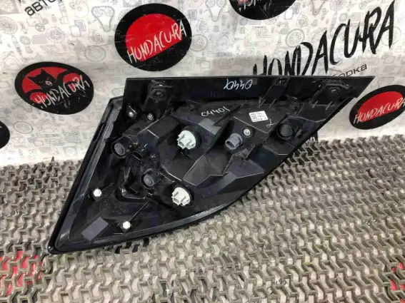 Фото запчасти Фонарь задний правый  Honda Civic