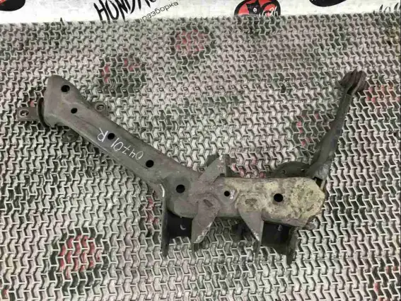 Фото запчасти Рычаг задний правый  Honda Civic
