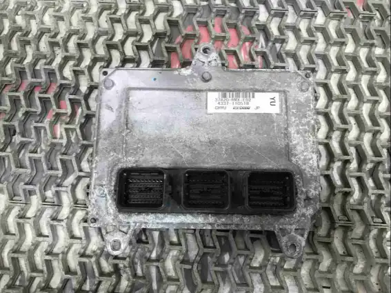 Фото запчасти Блок управления двигателем 37820-RMX-E02 Honda Civic