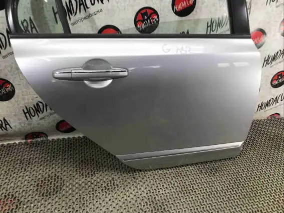 Фото запчасти Дверь задняя правая  Honda Civic
