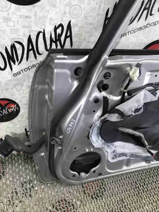 Фото запчасти Дверь передняя правая  Honda Civic