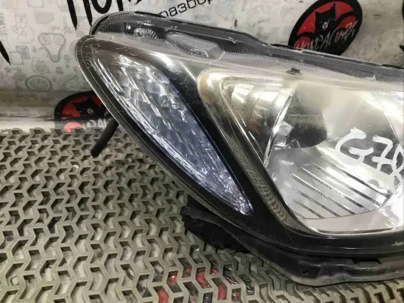 Фото запчасти Фара правая  Honda Civic