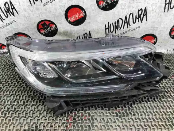 Фото запчасти Фара правая  Honda CR-V