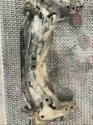 Фото запчасти Балка подвески задняя  Honda CR-V
