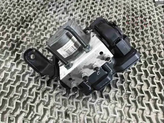 Фото запчасти Блок ABS 57110-T1V-E020 Honda CR-V
