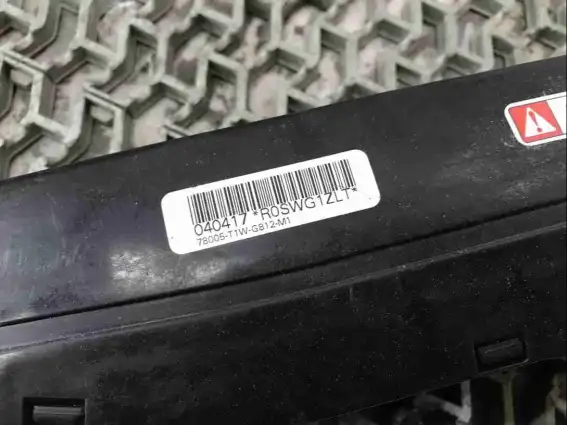 Фото запчасти Подушка безопасности боковая (в сиденье) 78005-T1W-G812 Honda CR-V