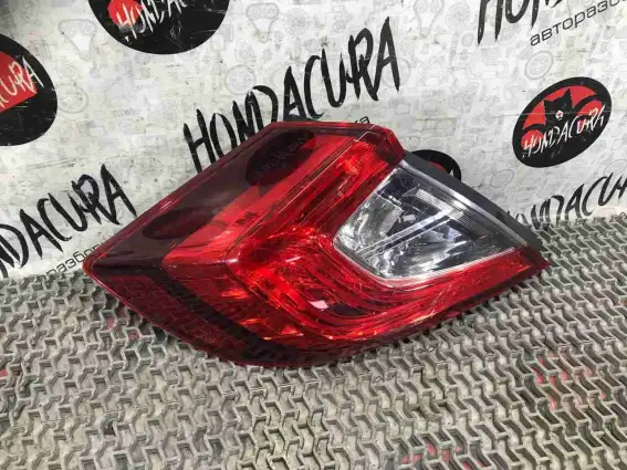 Фото запчасти Фонарь задний левый  Honda Civic