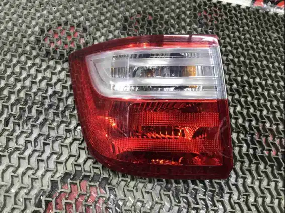Фото запчасти Фонарь задний левый  Honda Odyssey