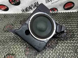 Сабвуфер  Honda Odyssey