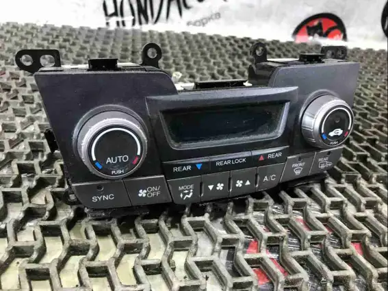 Фото запчасти Блок управления печки/климат-контроля 79600-TK8-A410 Honda Odyssey
