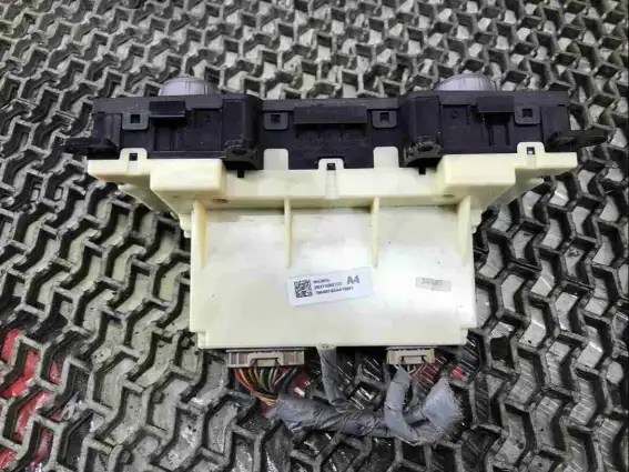 Фото запчасти Блок управления печки/климат-контроля 79600-TK8-A410 Honda Odyssey