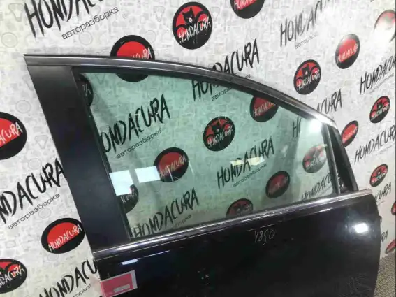 Фото запчасти Дверь передняя правая  Honda Odyssey