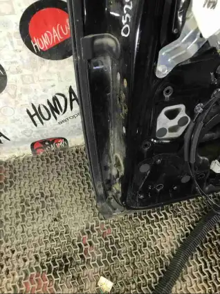 Фото запчасти Дверь задняя правая  Honda Odyssey