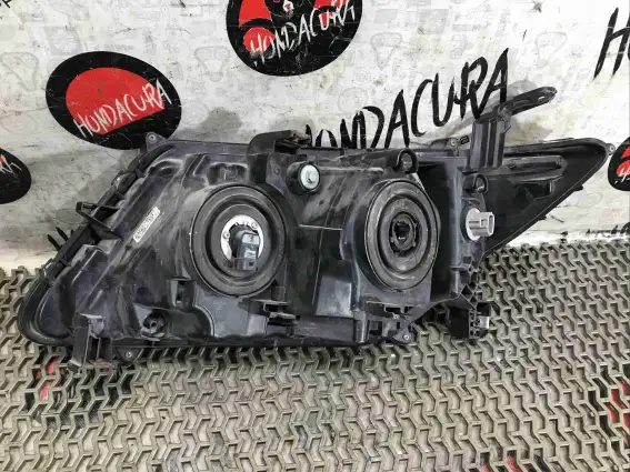 Фото запчасти Фара правая  Honda Odyssey