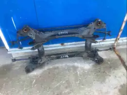Балка подвески задняя  Honda Crosstour