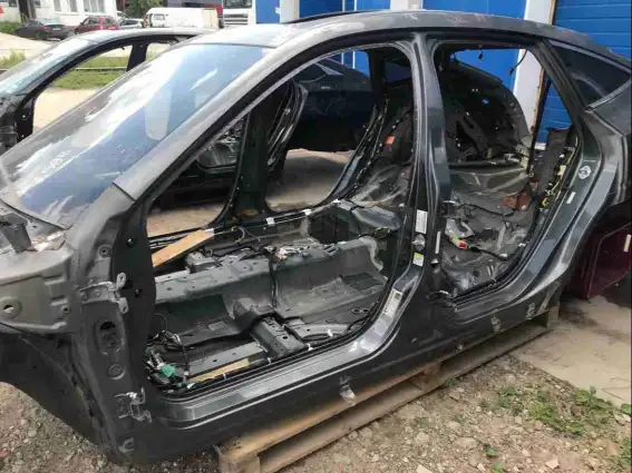 Фото запчасти Четверть передняя левая  Honda Crosstour