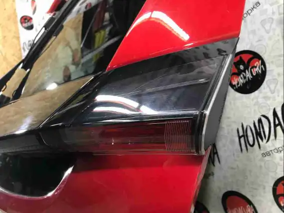 Фото запчасти Крышка багажника (дверь 3-5)  Honda Civic