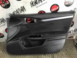 Обшивка двери передней правой (дверная карта)  Honda Civic