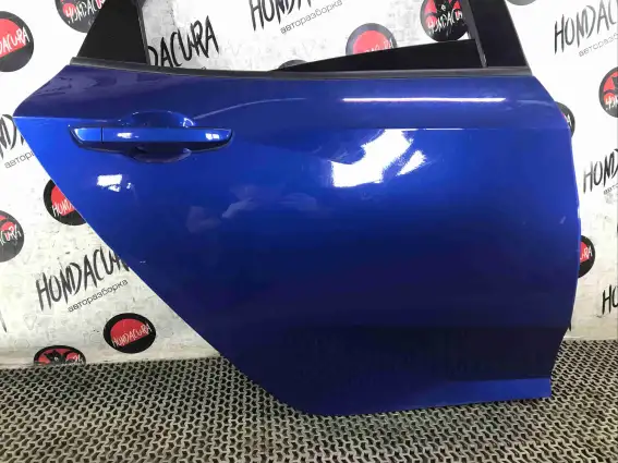 Фото запчасти Дверь задняя правая  Honda Civic