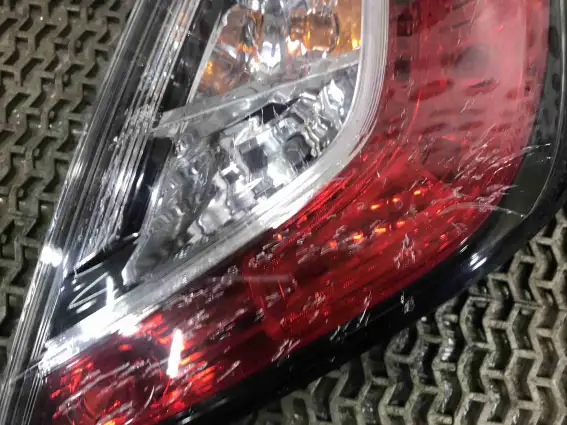 Фото запчасти Фонарь задний правый  Honda Civic
