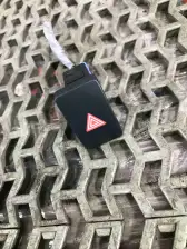 Кнопка аварийной сигнализации  Honda Civic