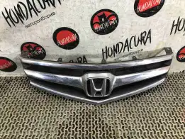 Решетка радиатора  Honda Accord