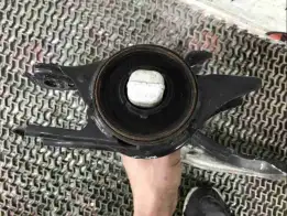 Рычаг передний правый  Honda Accord
