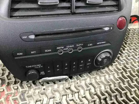 Фото запчасти Магнитола 39100-SMG-E016 Honda Civic