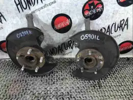 Кулак поворотный левый  Honda Civic
