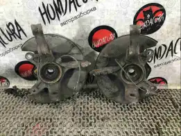 Кулак поворотный правый  Honda Civic
