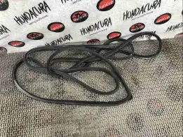 Уплотнитель  Honda Civic