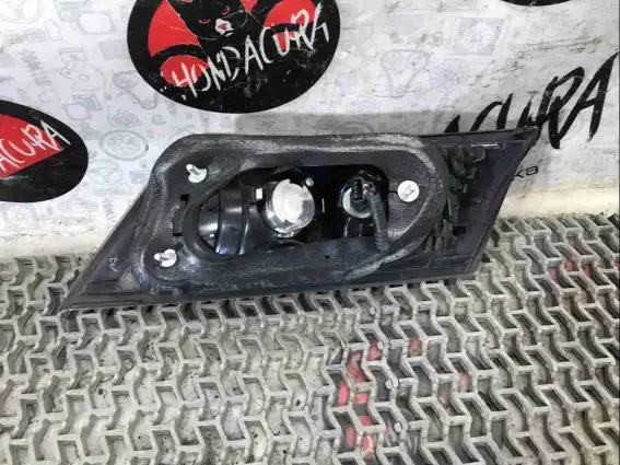Фото запчасти Фонарь крышки багажника левый  Honda Civic