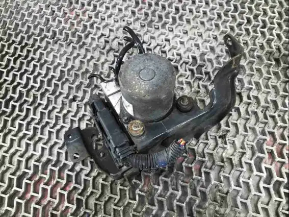 Фото запчасти Блок ABS 57110-SMV-G014 Honda Civic