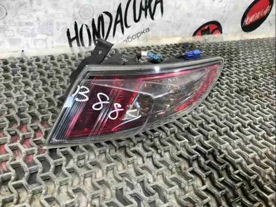 Фото запчасти Фонарь задний правый  Honda Civic