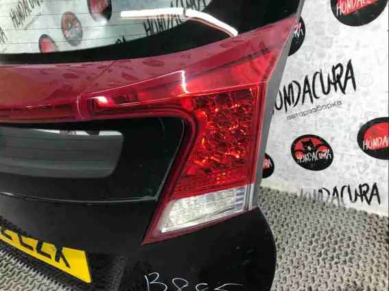 Фото запчасти Крышка багажника (дверь 3-5)  Honda Civic
