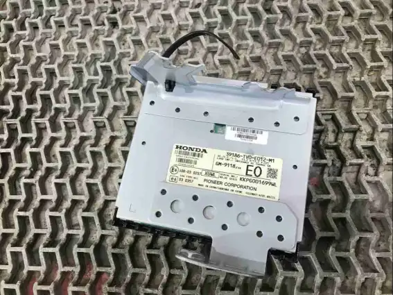 Фото запчасти Усилитель музыкальный 39186-TV0-E012 Honda Civic