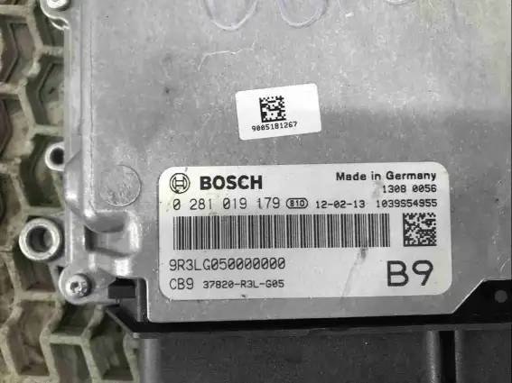 Фото запчасти Блок управления двигателем 37820-R3L-G05 Honda Civic