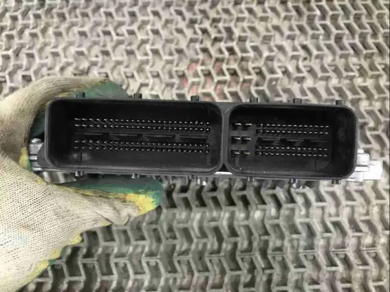 Фото запчасти Блок управления двигателем 37820-R3L-G05 Honda Civic
