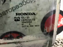 Стекло двери задней левой  Honda Pilot